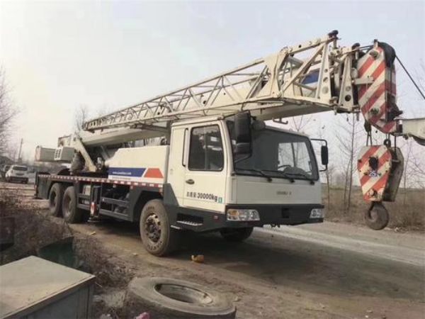 娄星区吊车租赁公司_高温情况下吊车如何作业